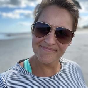 Meet your Posher, Alison